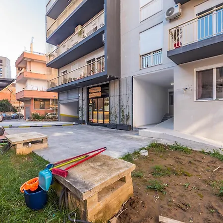 & Natural Light 2bdr Private Parking * Tirana