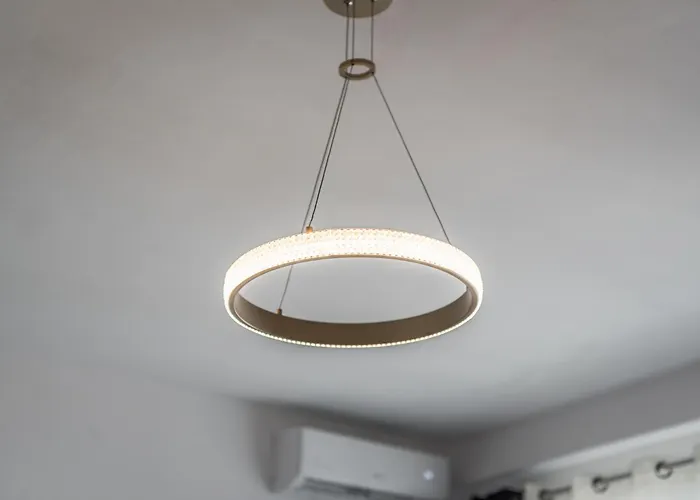 & Natural Light 2bdr Private Parking Apartamento