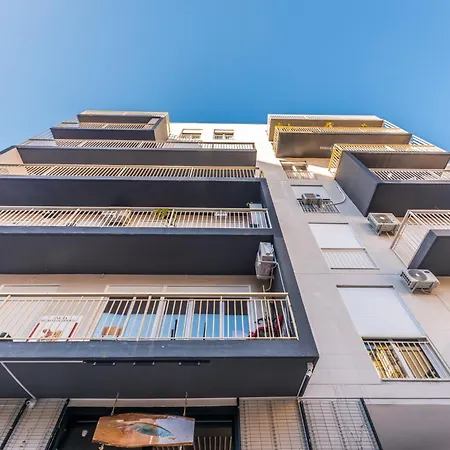 & Natural Light 2bdr Private Parking Tirana